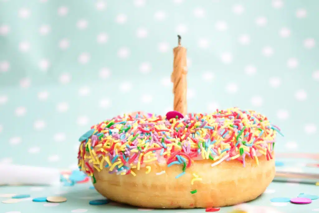urodzinowy donut