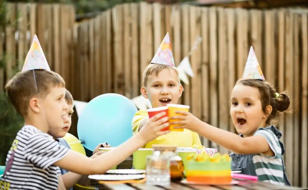 Jakie atrakcje dla dzieci na urodziny w domu?